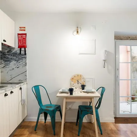 Beautiful Studio,sleeps2 Nr Santa Maria De Belem Апартаменти Лісабон